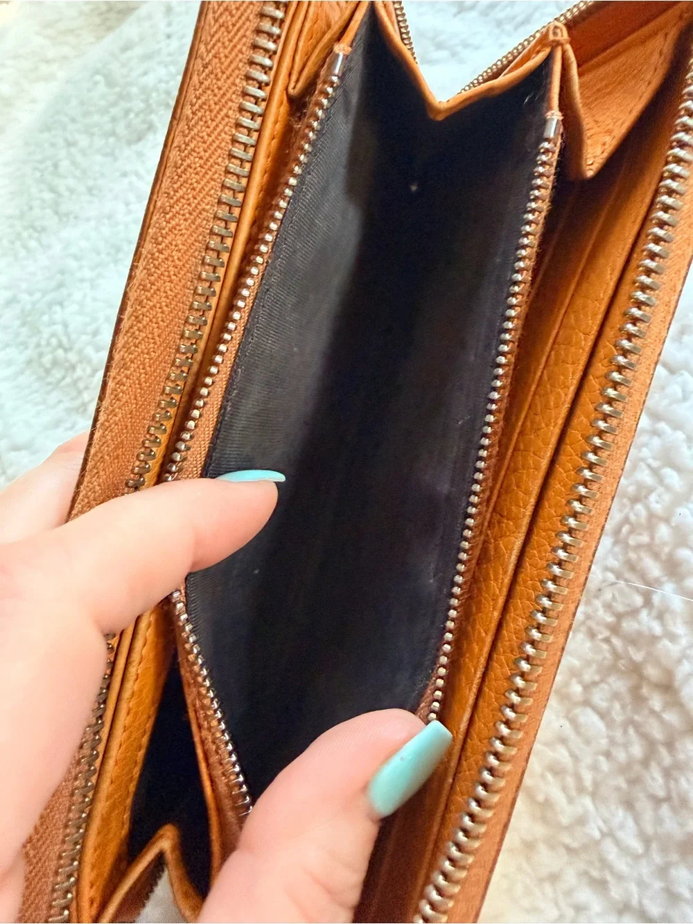 Gucci Soho Interlocking GG Zip Around Long Wallet